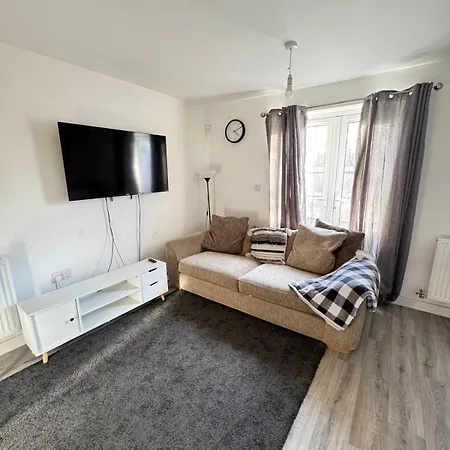 Будинок відпочинку 2 Double Bedroom House Бристоль